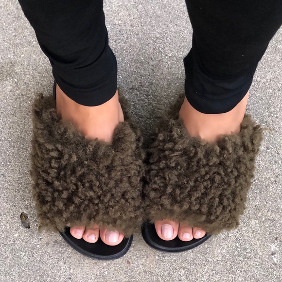 Shoes - Olive Sherpa Fur slides sandals
